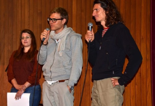 Na koncu pa je Zala Pori - predstavnica AYUDH za Slovenijo napovedala dejavnosti, ki v okviru Amma Evrope potekajo v Sloveniji (tečaj IAM meditacije, satsangi, organiziran prevoz k Ammi v Munchen), nato pa sta skupaj z vodjo AYUDH-a povabila mlade na poletni tabor, ki bo julija v Nemčiji.