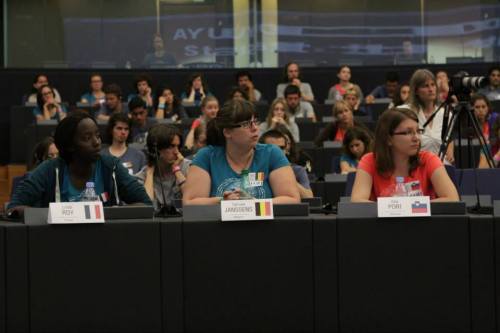 Ayud leaderji v parlamentu